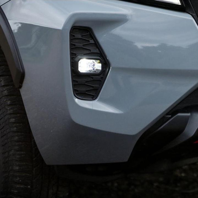 Factory Supply Pick Up Truck Fog Light For Nissan Navara Fortiner 2021