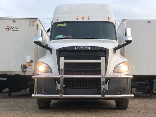 304 الفولاذ المقاوم للصدأ شاحنة دير الحرس اللون الفضي ل Freightliner كاسكاديا