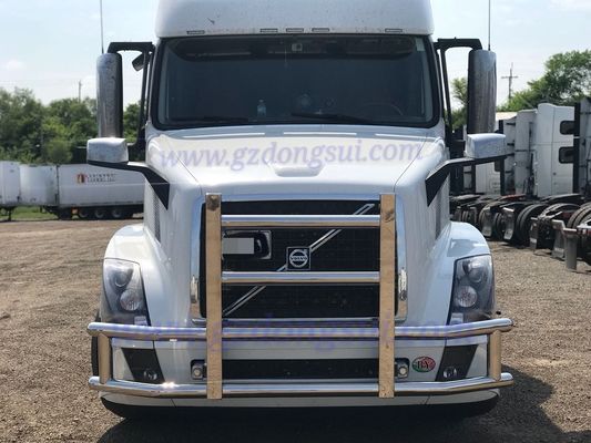 0.4 CBM Truck Deer Guard Compact Construction لشركة فولفو Freightliner Peterbilt