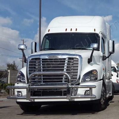 نصف شاحنة فولفو Vnl Grille Deer Guard Bumper 3mm Tubes