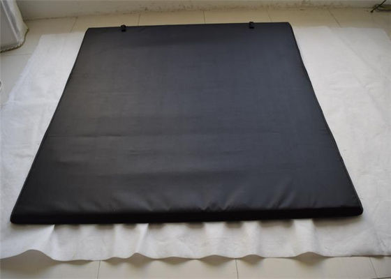 تم اختباره بنسبة 100 ٪ ثلاثي غطاء غطاء Tonneau لنيسان نافارا NP300 Double Cap