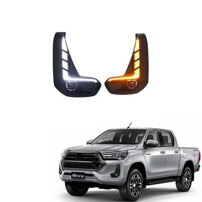توريد المصنع لشاحنة المصباح الأمامي للسيارة ضوء النهار للسيارة Toyota Hulix Revo 2022 2021