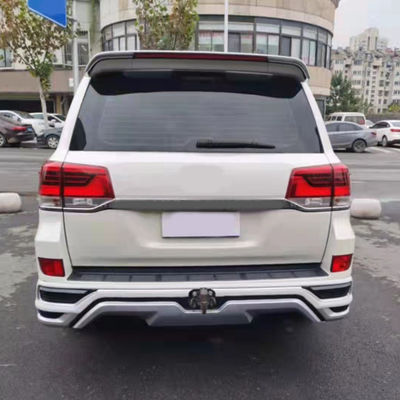 OEM الصانع بالجملة طقم هيكل السيارة لتويوتا لاند كروزر LC200 الترقية إلى LC300