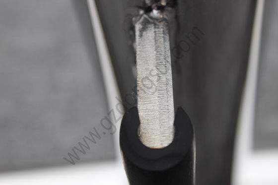 Dongsui مصنع كلاسيكي صعب مصنع أمريكا الشمالية السعر الأصلي النموذج الجديد شاحنة نصف شاحنة مضارب غطاء الغزلان للشحن كاسكاديا فولفو الدولية Prostar Kenworth بيتربيلت ماك بينكل